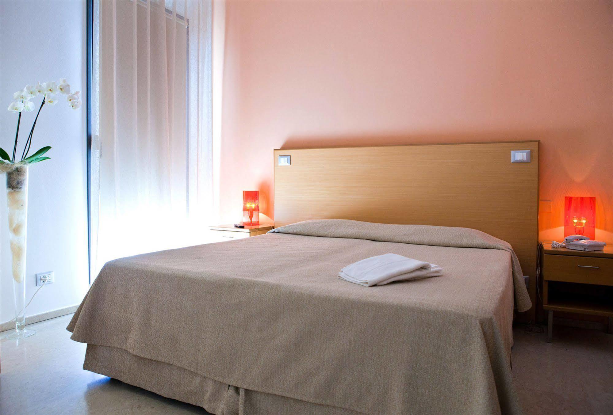 Le Saline Hotel Paceco Eksteriør bilde